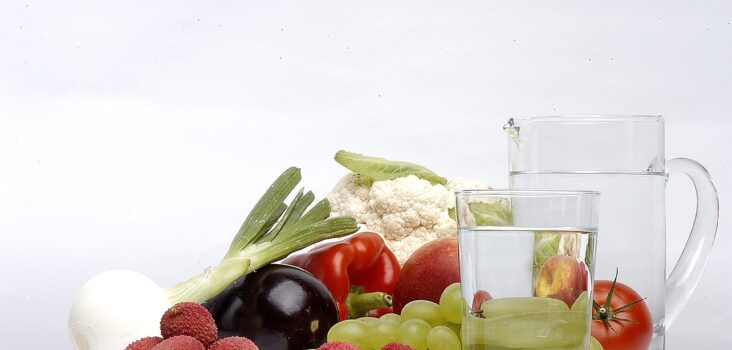 Nahrung mit wenigen Kalorien wie Obst und Gemüse kommen beim Fasten zum Einsatz